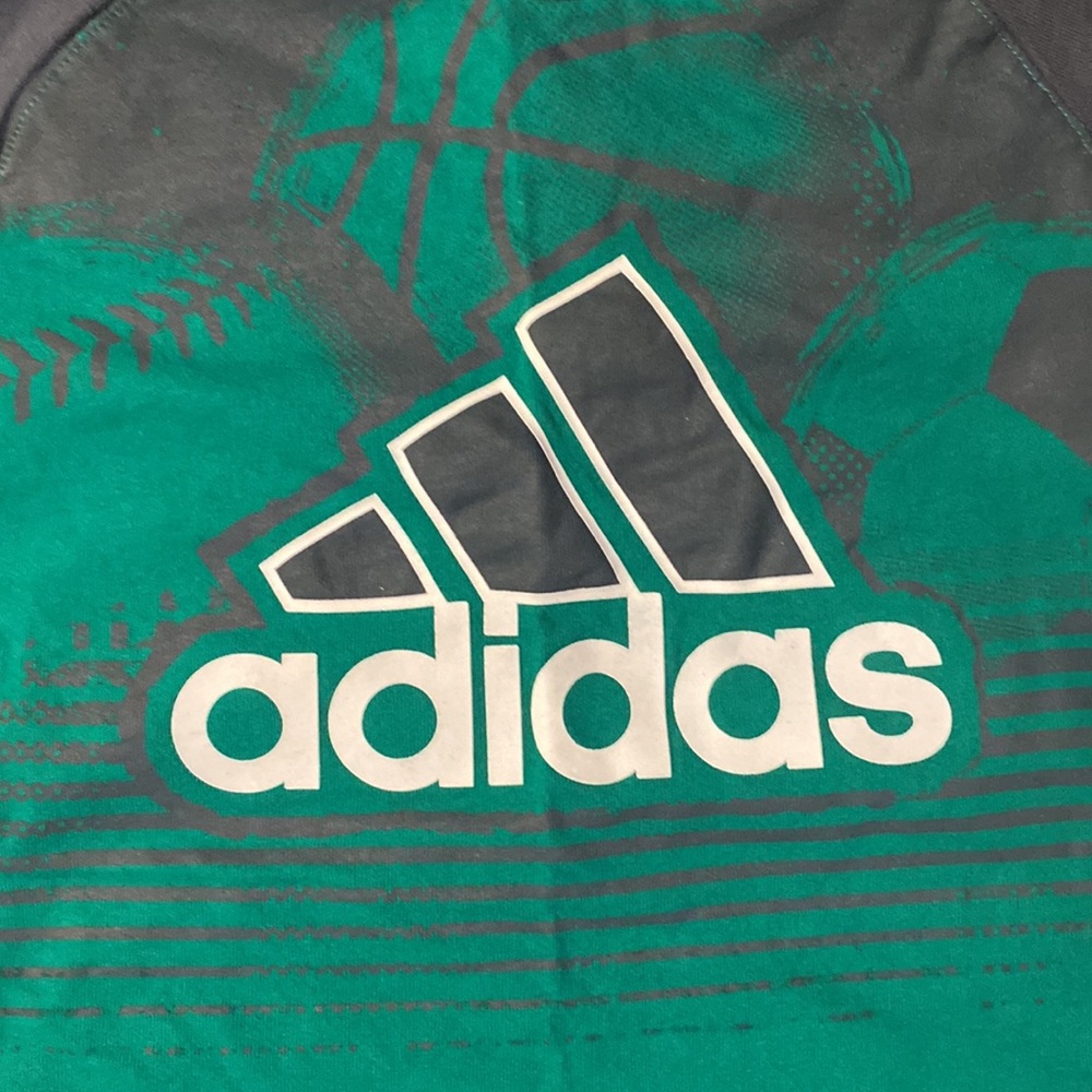 Adidas - Picture 2 of 4